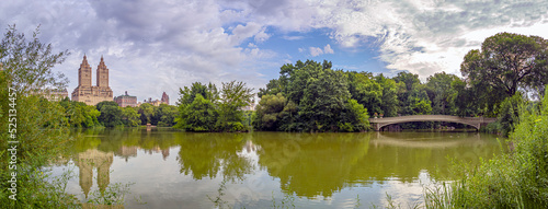 Картината върху платно Bow bridge in late summer