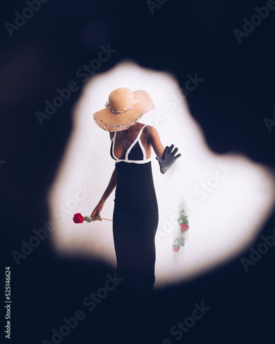 woman in hat (ID: 525146624)