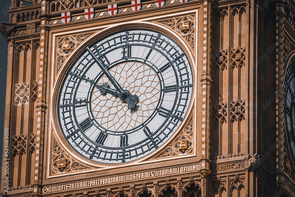 Clock face of Big Ben in London - obrazy, fototapety, plakaty 