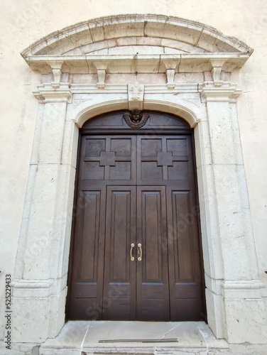 Mirabello Sannitico - Entrata della Chiesa di Santa Maria Assunta © lucamato