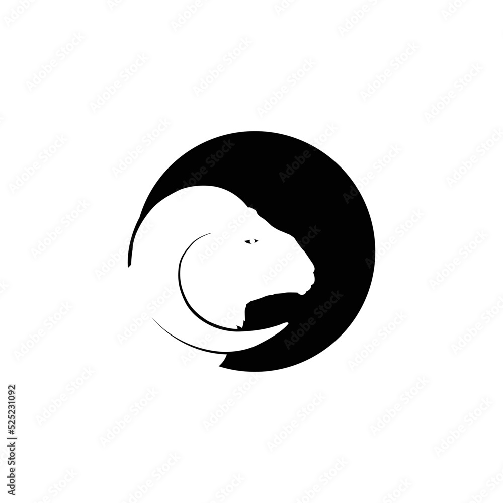 Fototapeta premium horned goat head logo vector template
