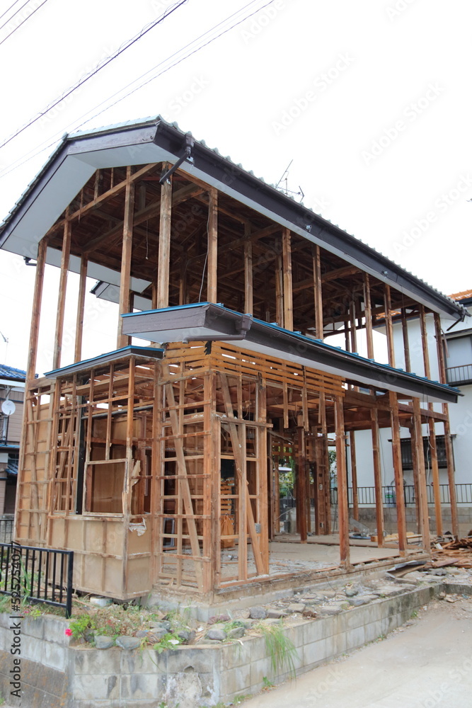 日本の木造住宅の解体