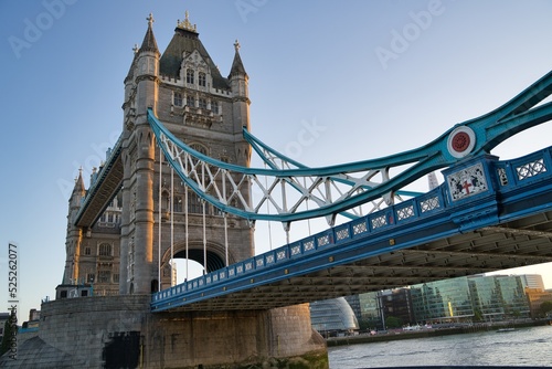 panoramic view of the tower bridge.