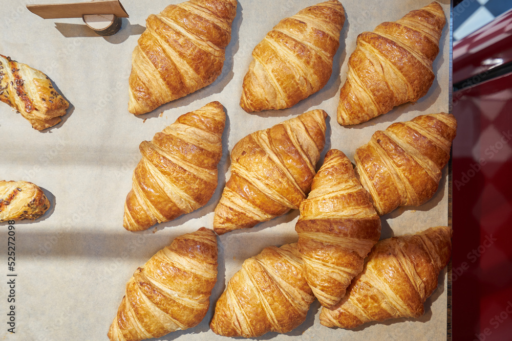 Fototapeta premium freshly baked croissants, top view
