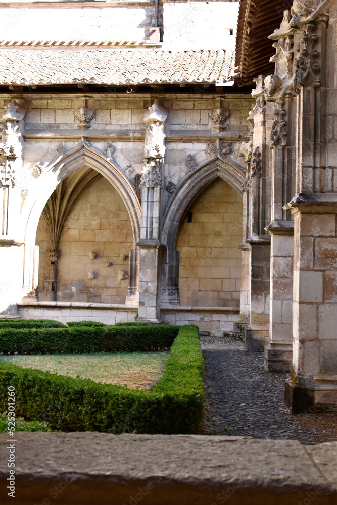 Obraz premium Cloître de la cathédrale Saint-Étienne de Cahors