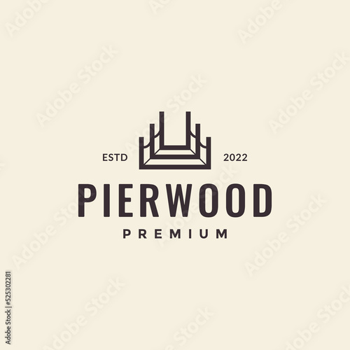 pier wood hipster vintage logo design