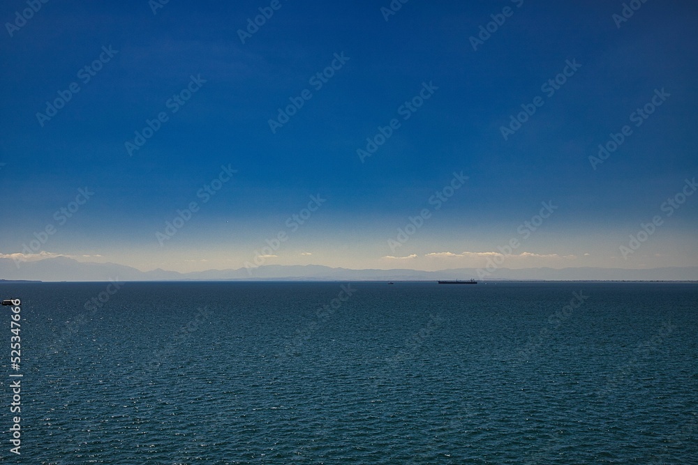 Promenade in Thessaloniki Griecheland Blick von oben auf das Meer und die Bucht 