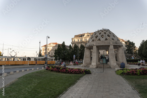 Drink and go (place in Budapest where u can drink water)