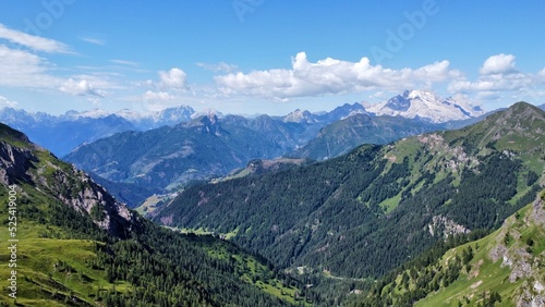 drone photo dolomites italie europe 