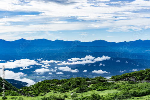 長野県木曽駒ヶ岳からの景色