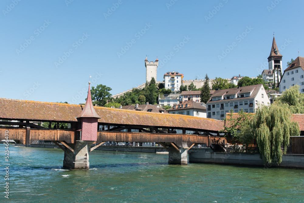 Luzern mit Kapellbrücke am Vierwaldstätter See in der Schweiz