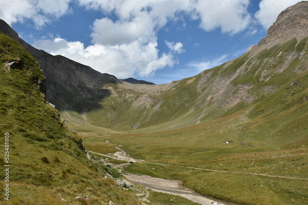 panorama di valle alpina
alpine valley panorama
