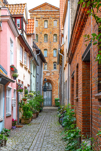 Fototapeta Naklejka Na Ścianę i Meble -  Lübeck, Altstadt Höfe und Gassen