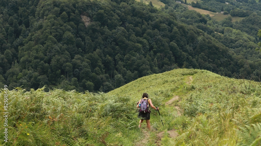 Naklejka premium randonnée dans les Pyrénées atlantique