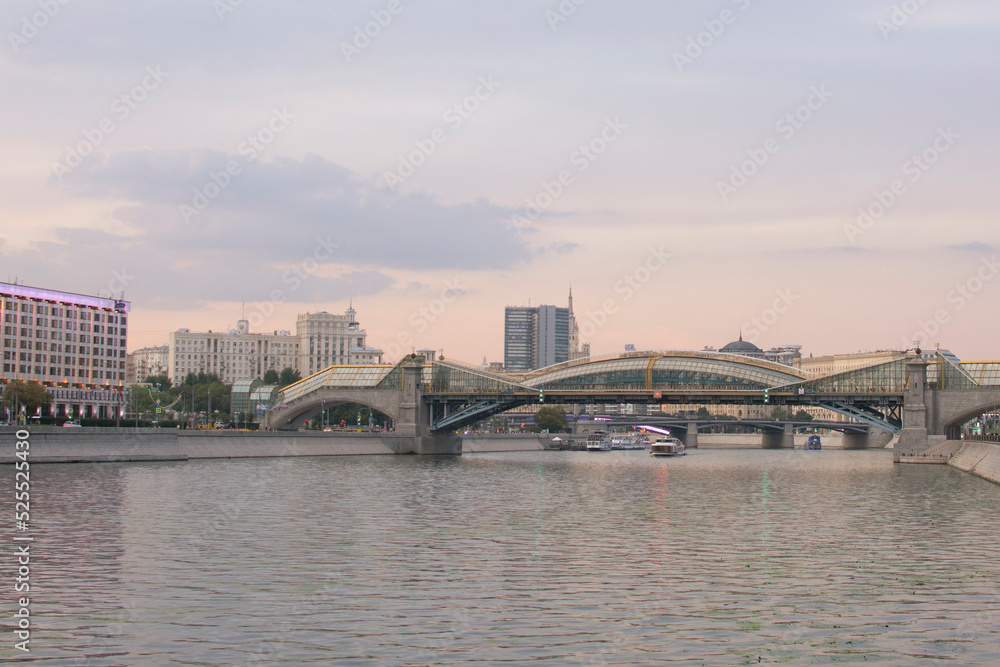 Moscow, Soy Rice - August 14, 2022 : view from Savvinskaya embankment to Bogdan Khmelnitsky Bridge
