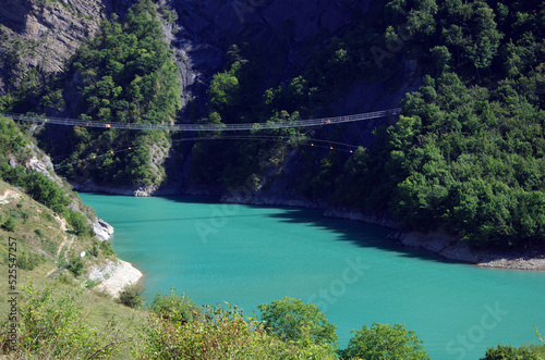 Lac de Monteynard - is  re