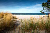 Baltic Sea. Beautiful beach, coast and dune on the Hel Peninsula. Piękne plaże półwyspu helskiego z widokiem na wydmę, roślinność wydmową, piasek i morze bałtyckie. Okolice Helu i Juraty 