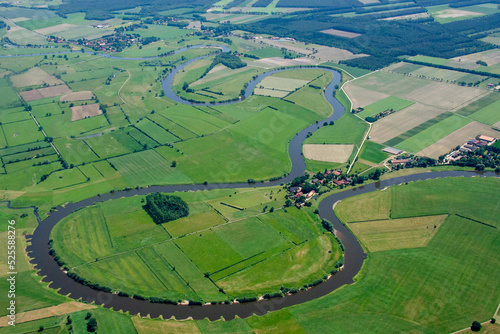 Fotografie Luftbild der Flusslandschaft der Aller in Niedersachsen