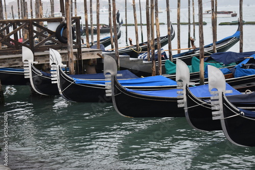 gondolas