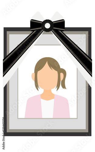 小学生の女の子の遺影