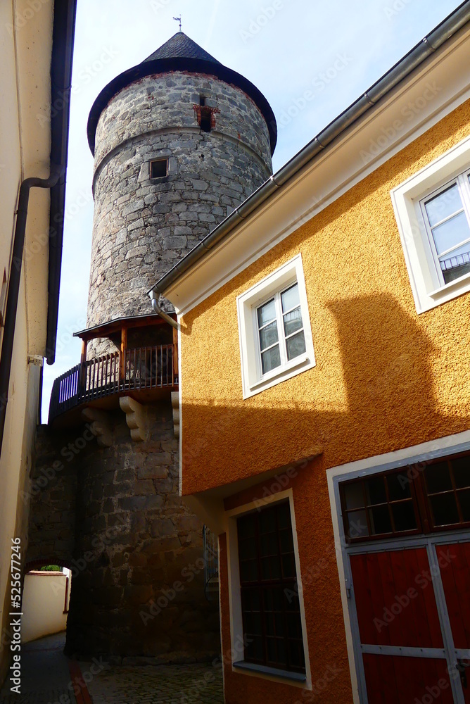 Wehrturm und Bürgerhaus