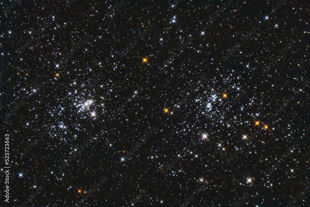 Doppio Ammasso del Perseo NGC869
è un ammasso aperto della costellazione del Perseo, ben conosciuto per essere uno dei due ammassi della celebre coppia nota come Ammasso Doppio di Perseo. - obrazy, fototapety, plakaty 