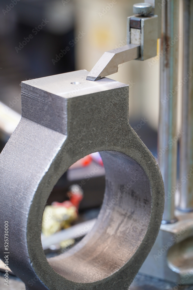 Caliper height gauge on surface plate and measure the product size on surface magnet, Tool for Inspection product in engineering lab, Digital system Caliper height gauge on surface plate and measure the product size on surface magnet, Tool for Inspection product in engineering lab, Digital system