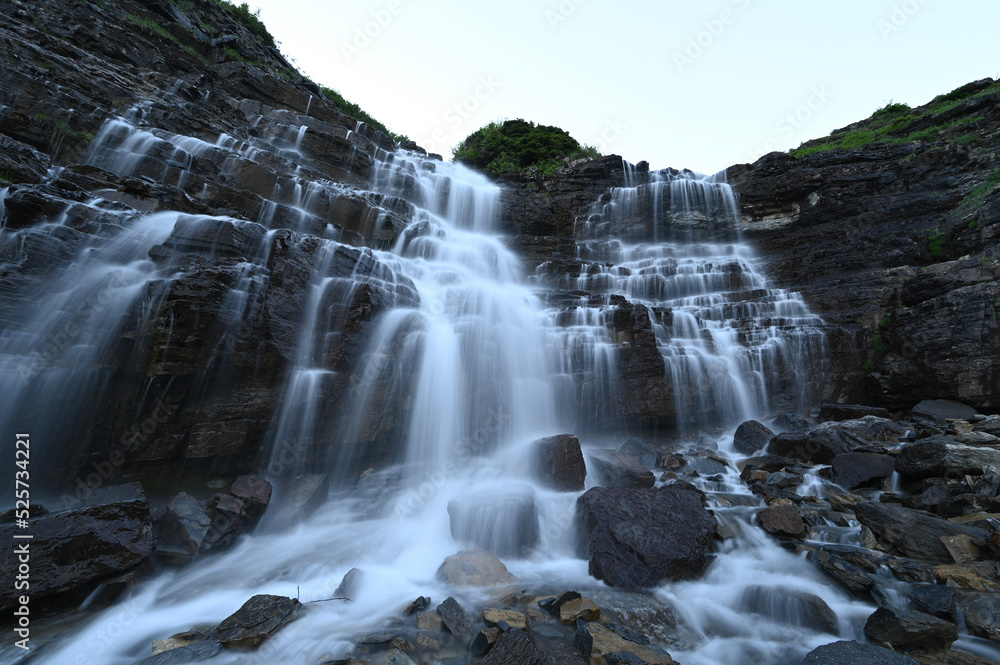 Obraz premium waterfall in the mountains
