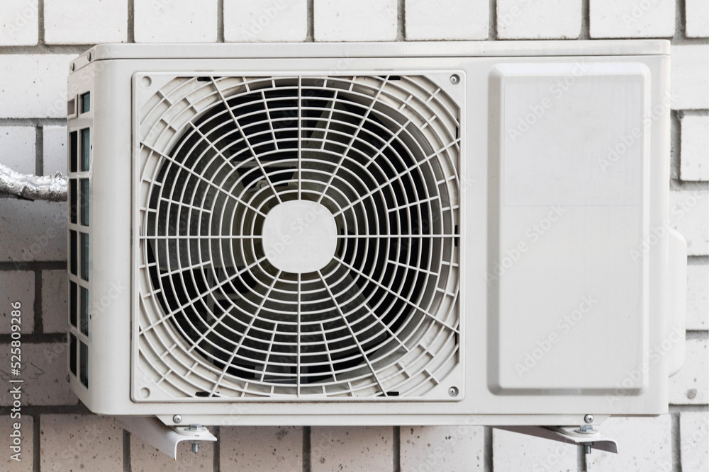 Wall-mounted air conditioner-split system for cooling and fresh air. Repair and service of air conditioners. Repair service. Wall-mounted air conditioner-split system for cooling and fresh air. Repair and service of air conditioners. Repair service.