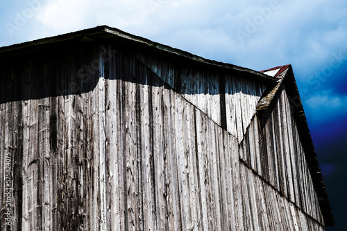 Fototapeta Naklejka Na Ścianę i Meble -  Details of an old Quebec barn wall