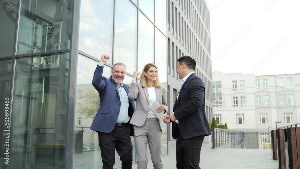 Success Happy Group business people excited rejoicing looking at camera after successful completion project. Portrait diverse team employees celebrating victory. enjoy corporate partner colleague Success Happy Group business people excited rejoicing looking at camera after successful completion project. Portrait diverse team employees celebrating victory. enjoy corporate partner colleague
