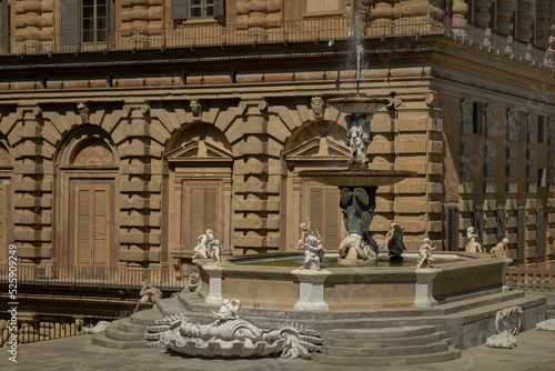 Monumental fountain with Pitti Palace in Boboli garden