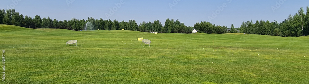 Obraz premium Target for hitting target is golf training drive