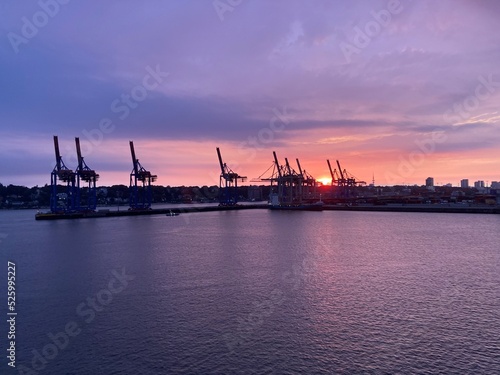 Port de Hambourg petit matin