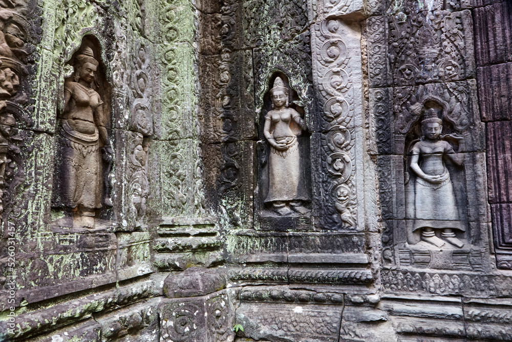 Carvings of devatas or dvarapalas at Ta Som, Siem Reap, Cambodia
