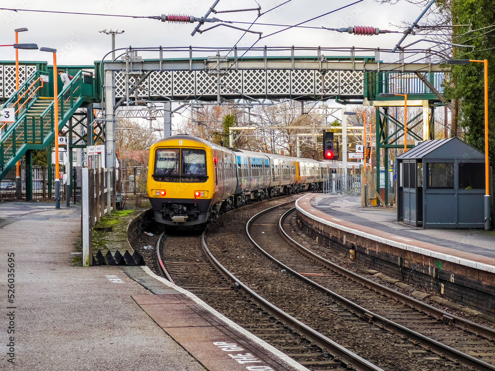 Fototapeta premium electrified railway line england uk
