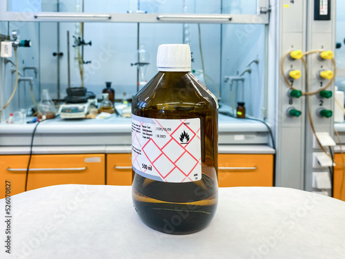 Slika na platnu A bottle of an expired chemical reagent that should be properly disposed