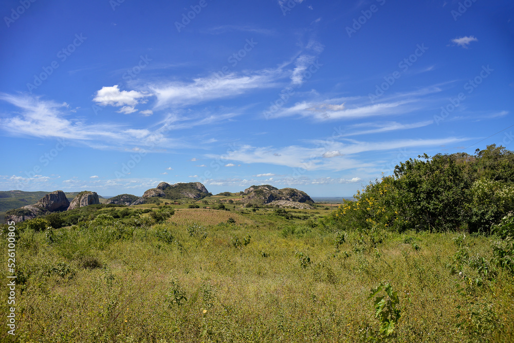 landscape with sky and clouds, Araruna, Pb, Paraíba, Brazil, brazilian trails, travels in brazil, northeastern brazil, brazilian natural landscapes