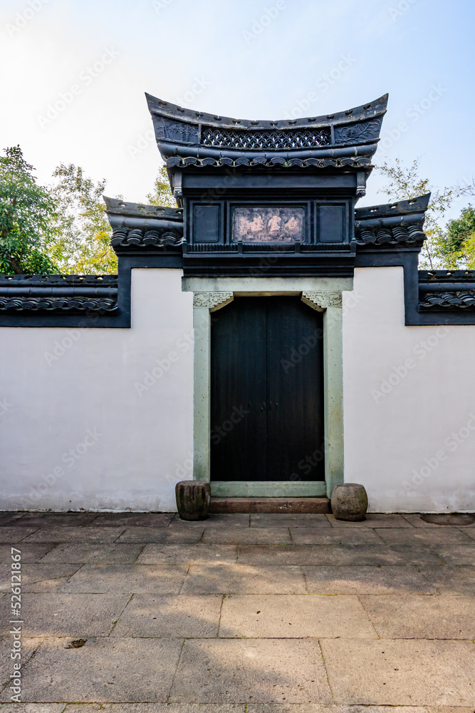 Obraz premium Ancient garden architecture in Jiangnan, China. 