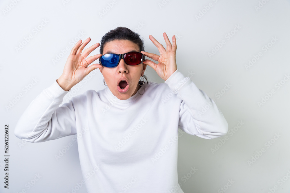 person wearing sunglasses 3d, amazed, playing a virtual game person wearing sunglasses 3d, amazed, playing a virtual game