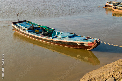 Fototapeta Naklejka Na Ścianę i Meble -  old fishing boat