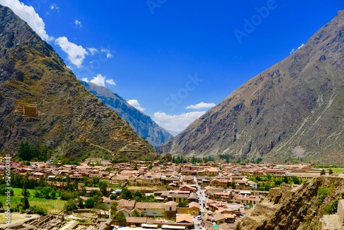 Wunderschöne Aufnahme in den Ruinen Sacsayhuaman in Cusco Peru  photo