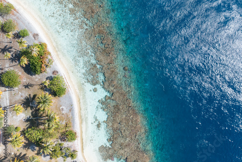 Fototapeta Naklejka Na Ścianę i Meble -  Drone French Polynesia Tahiti Moorea Fakarava