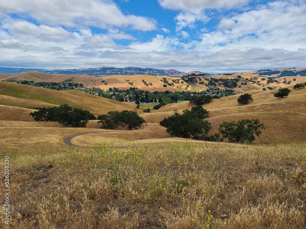 A cloudy day tempers the heat in Sycamore Valley Open Space