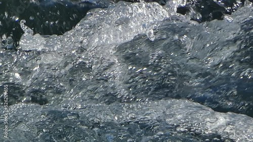 Wallpaper Mural 落水のアップ Torontodigital.ca