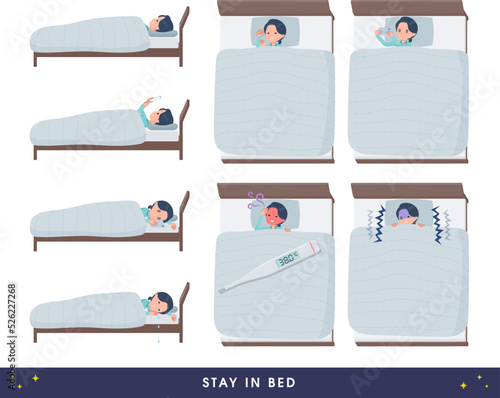 ベッドにこもる事務員女性のセット