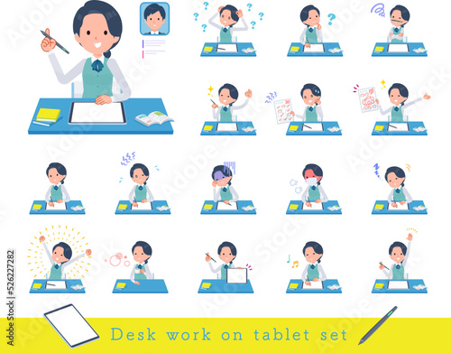 タブレット端末で学習する事務員女性のセット