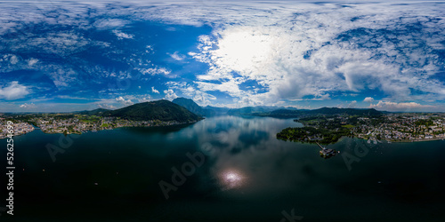 Fototapeta Naklejka Na Ścianę i Meble -  360 Grad Panorama Gmunden und Orth von oben