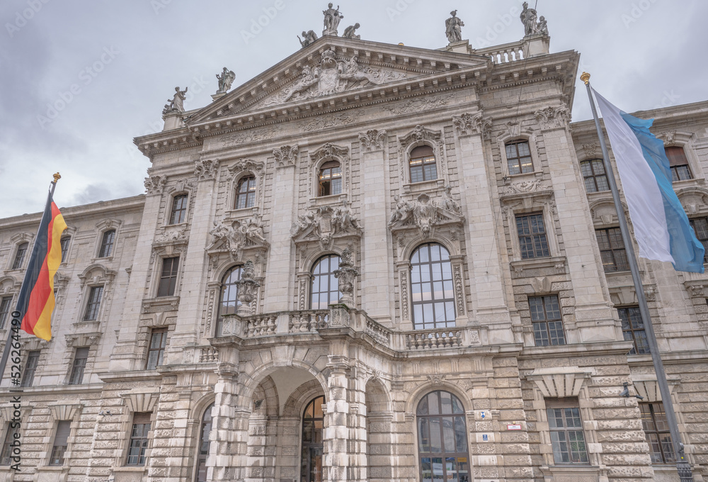 The Palace of Justice is a neo-baroque court and administration building in Munich that was built by Friedrich von Thiersch in 1891-1897