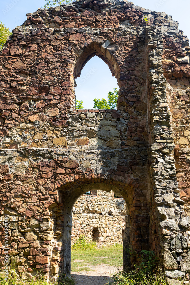 Stary Książ , ruiny zamku w Książu , Hohbergowie.